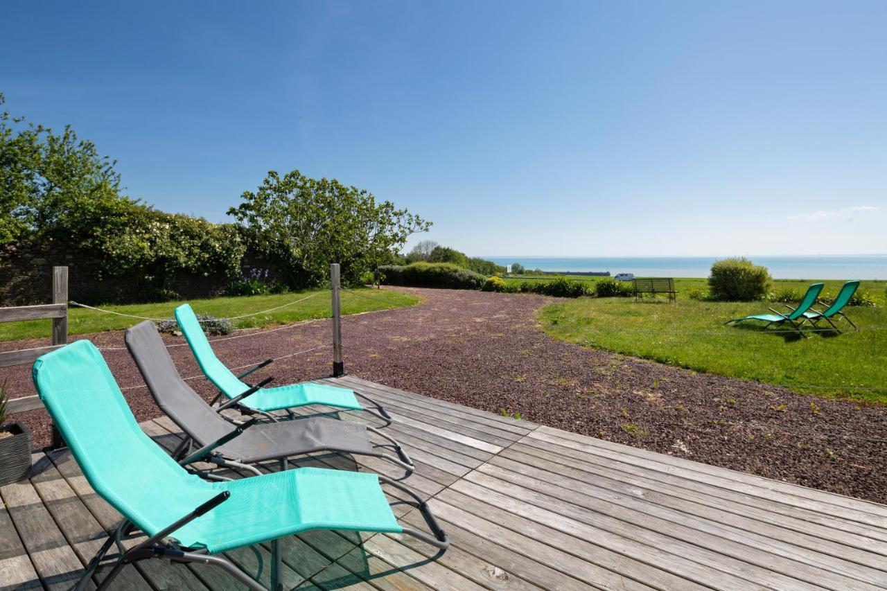 La Metairie-du-Vauhariot - Lodge ou Chambre - Piscine Chauffée - Vue Mer et Mont Saint Michel et GR34 - Résidence Hôtelière Cancale Extérieur photo