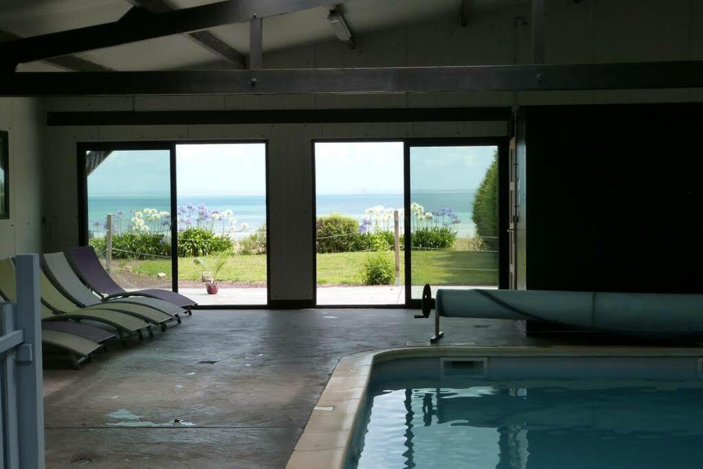 La Metairie-du-Vauhariot - Lodge ou Chambre - Piscine Chauffée - Vue Mer et Mont Saint Michel et GR34 - Résidence Hôtelière Cancale Extérieur photo